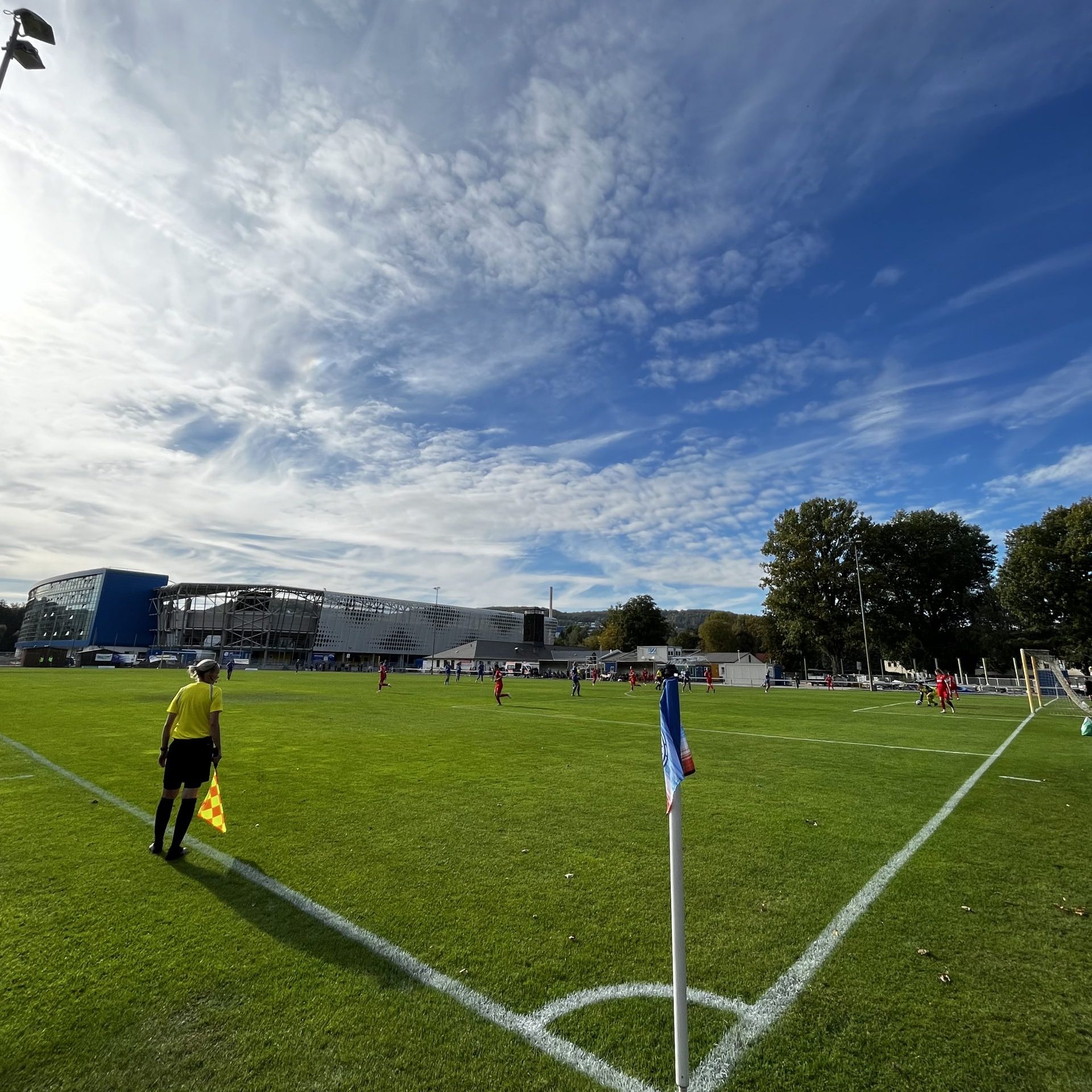 Die Frauen des FC Carl-Zeiss Jena bei der Partie gegen den FC Ingolstadt auf dem Sportfeld 3