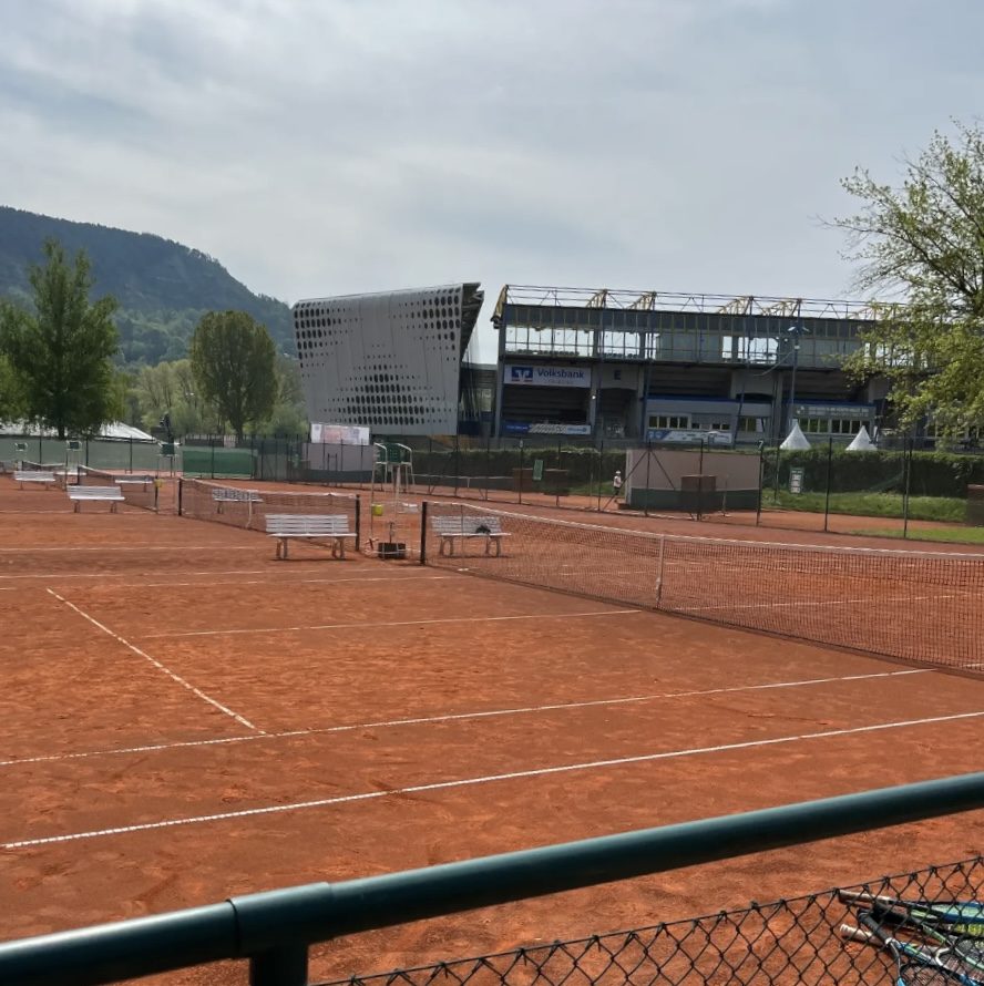 Der Hochschulsport-Tennisplatz