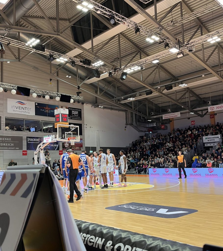 Science City Jena vs. Fraport Skyliners in der Sparkassen-Arena