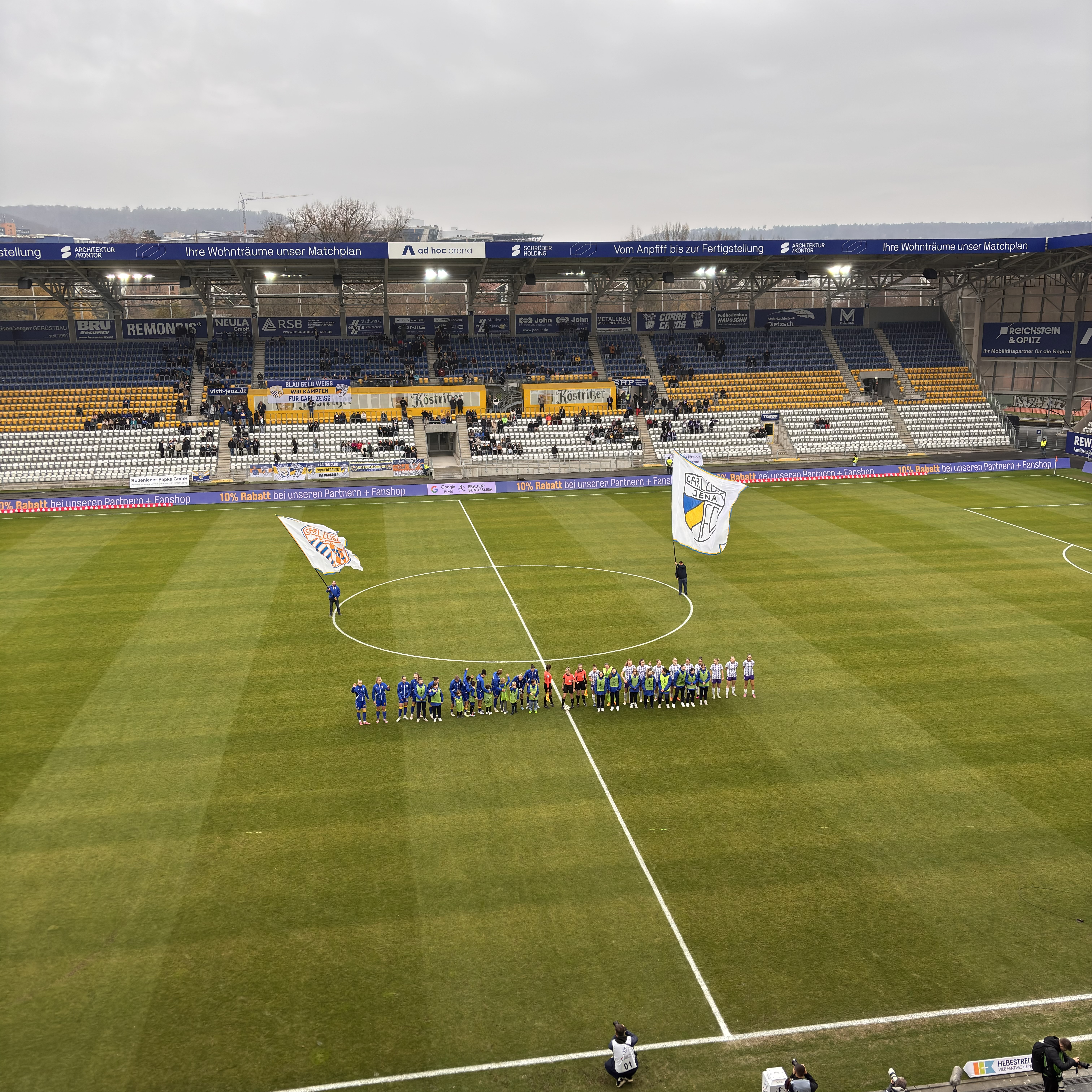 Die Frauen des FC Carl Zeiss Jena gegen SGS Essen